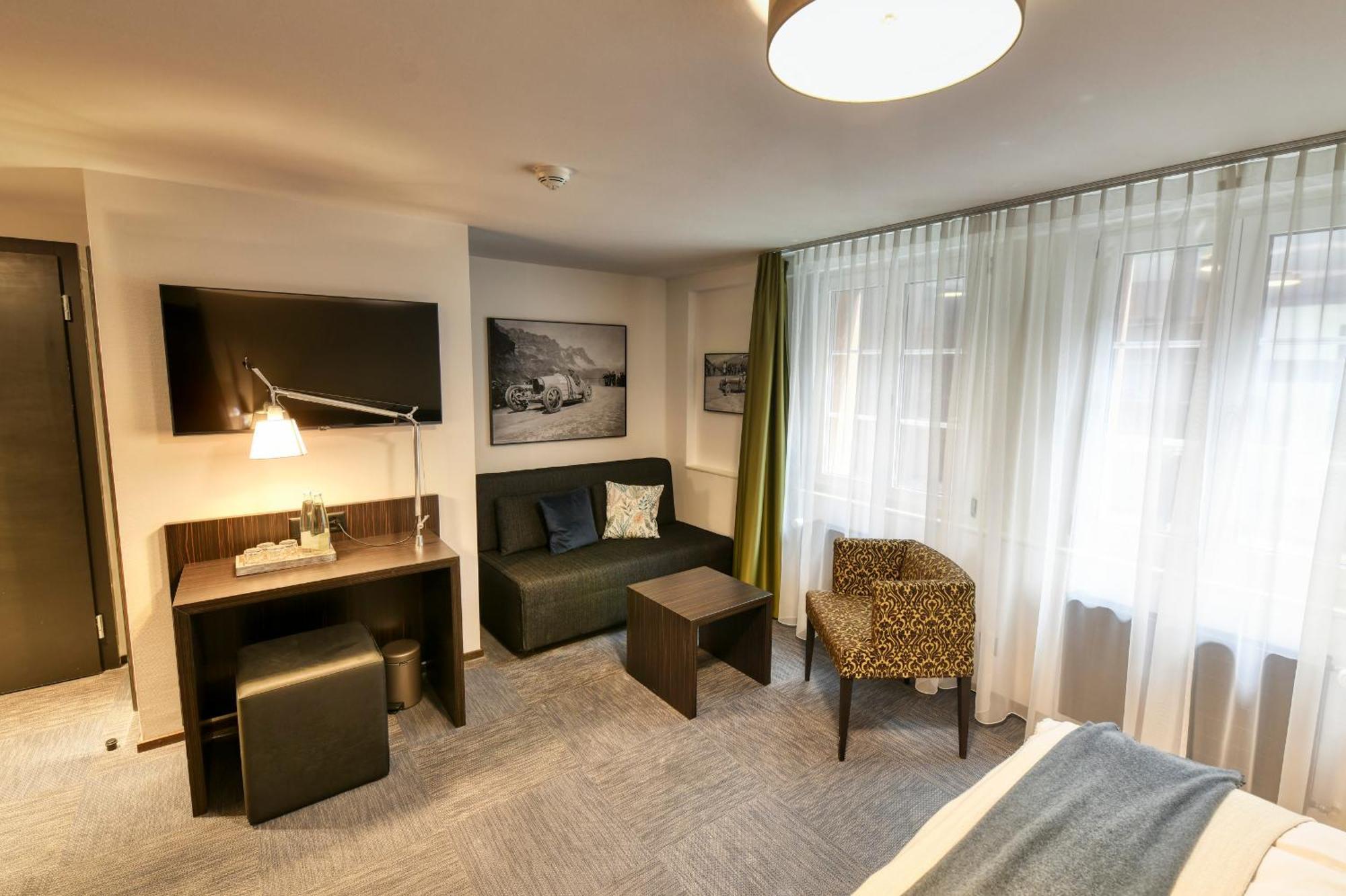 Boutique Hotel Reiser Альтдорф Экстерьер фото