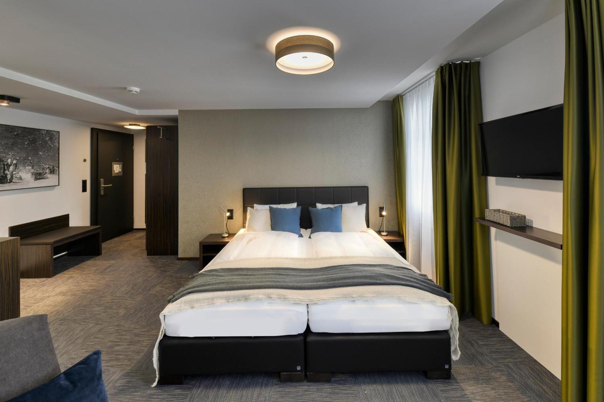 Boutique Hotel Reiser Альтдорф Экстерьер фото