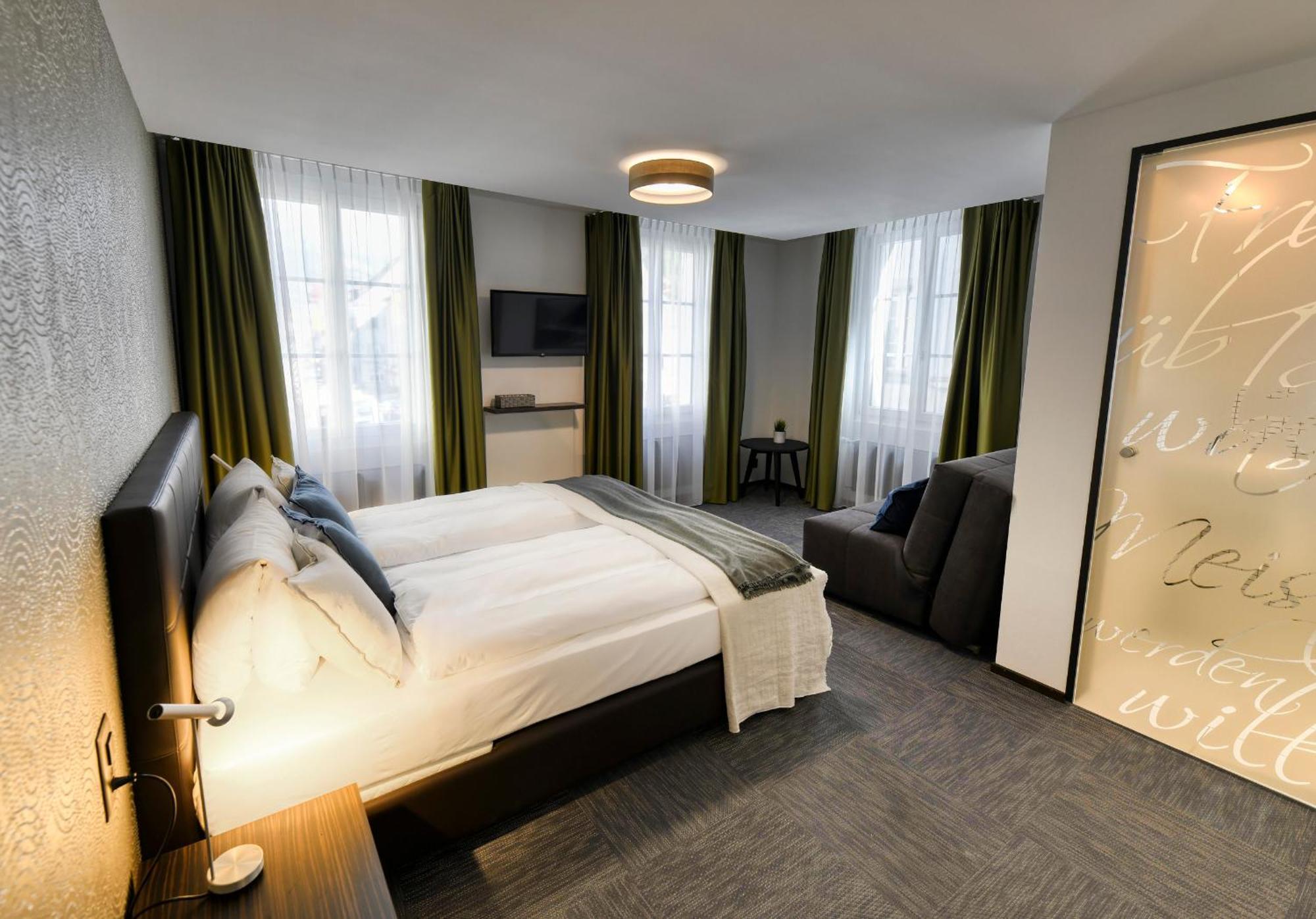 Boutique Hotel Reiser Альтдорф Экстерьер фото